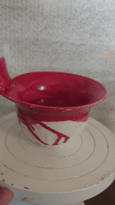 Bol dit "A frittes" rouge de sang